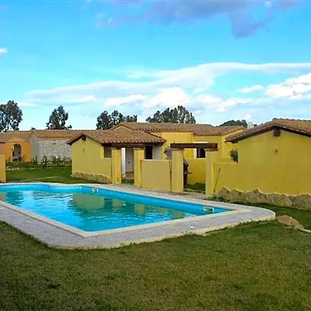 Isa-villas With Shared Pool In Costa Rei Just 500 Meters From The Sea Muravera
