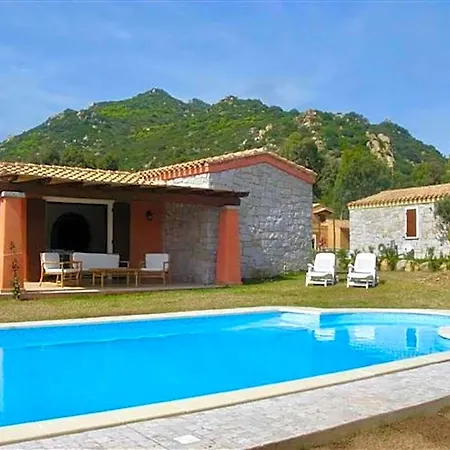 Isa-villas With Shared Pool In Costa Rei Just 500 Meters From The Sea *