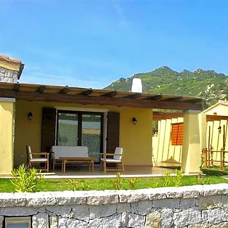 호텔 Isa-villas With Shared Pool In Costa Rei Just 500 Meters From The Sea