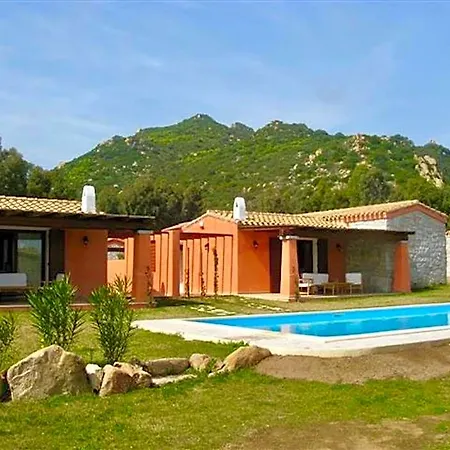 Isa-villas With Shared Pool In Costa Rei Just 500 Meters From The Sea