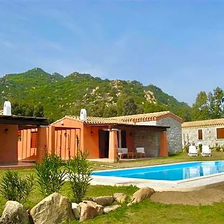 Isa-villas With Shared Pool In Costa Rei Just 500 Meters From The Sea Muravera