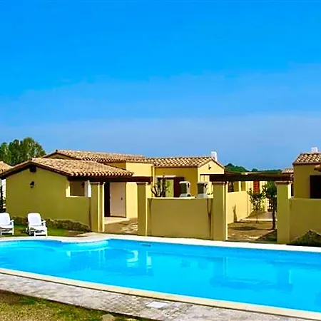 Isa-villas With Shared Pool In Costa Rei Just 500 Meters From The Sea