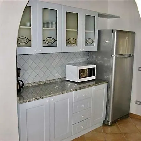 Isa-villas With Shared Pool In Costa Rei Just 500 Meters From The Sea 호텔 4*